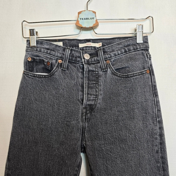 Levi's 24×27.5 Premium Wedgie High Rise Jean – Washed Black / Size 24 - Picture 6 of 10